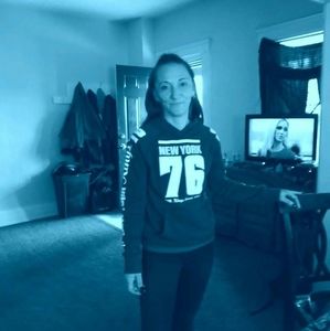 Meet your Posher, April